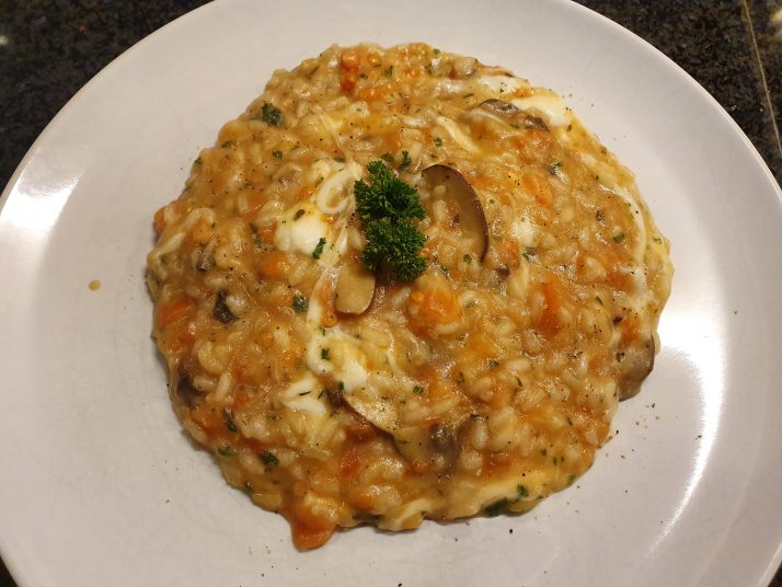 Risotto met tomaten, champignons en mozzarella